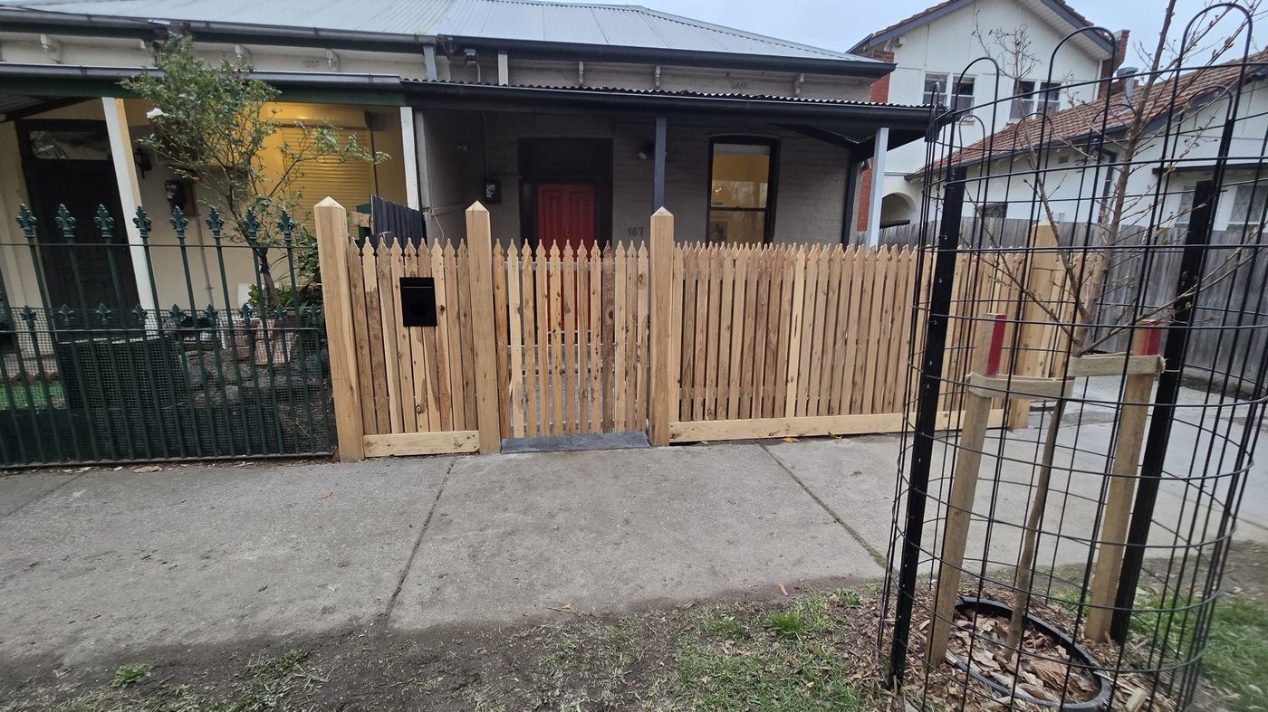 Pedestrian gate detail
